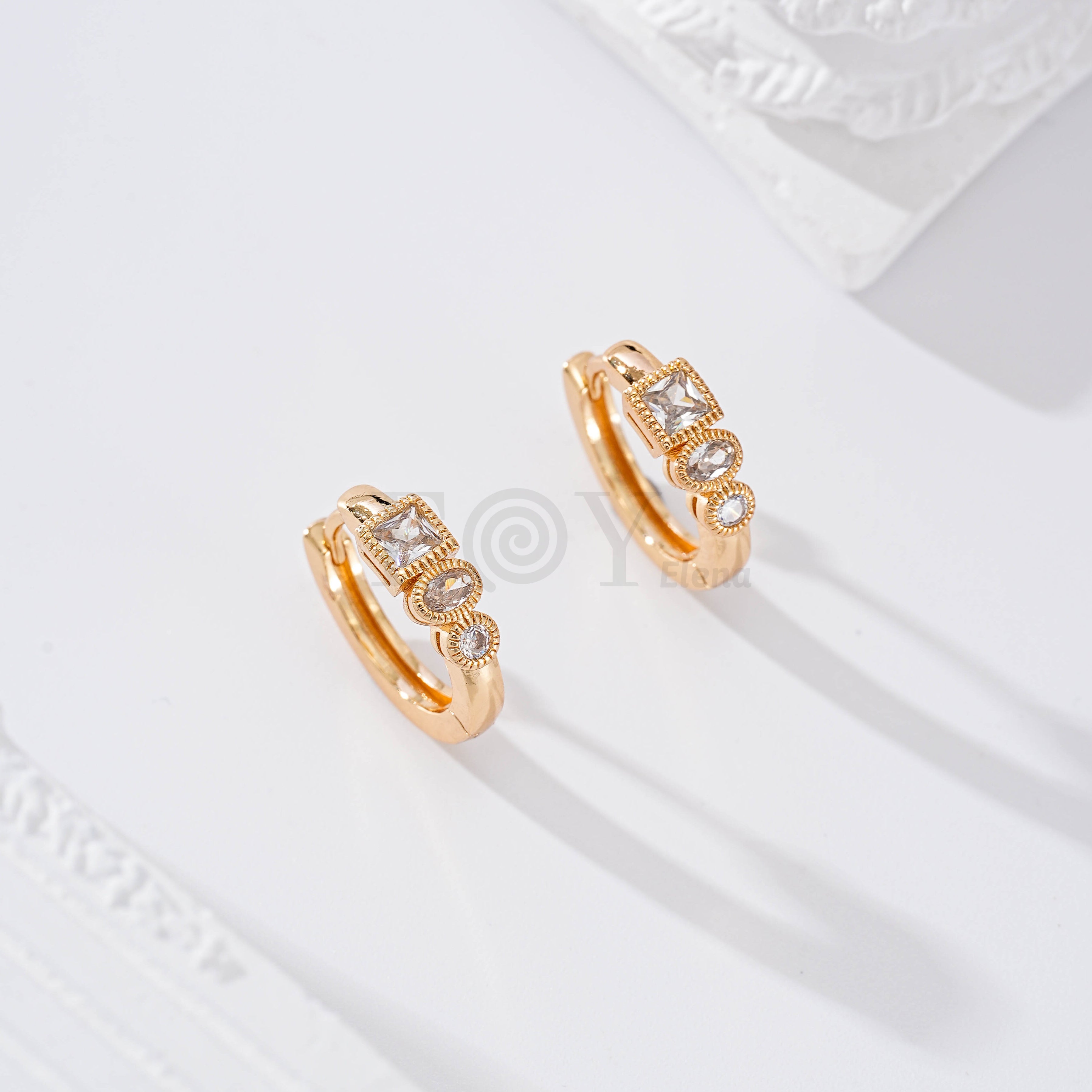 Aro con circonitas formas goldfield