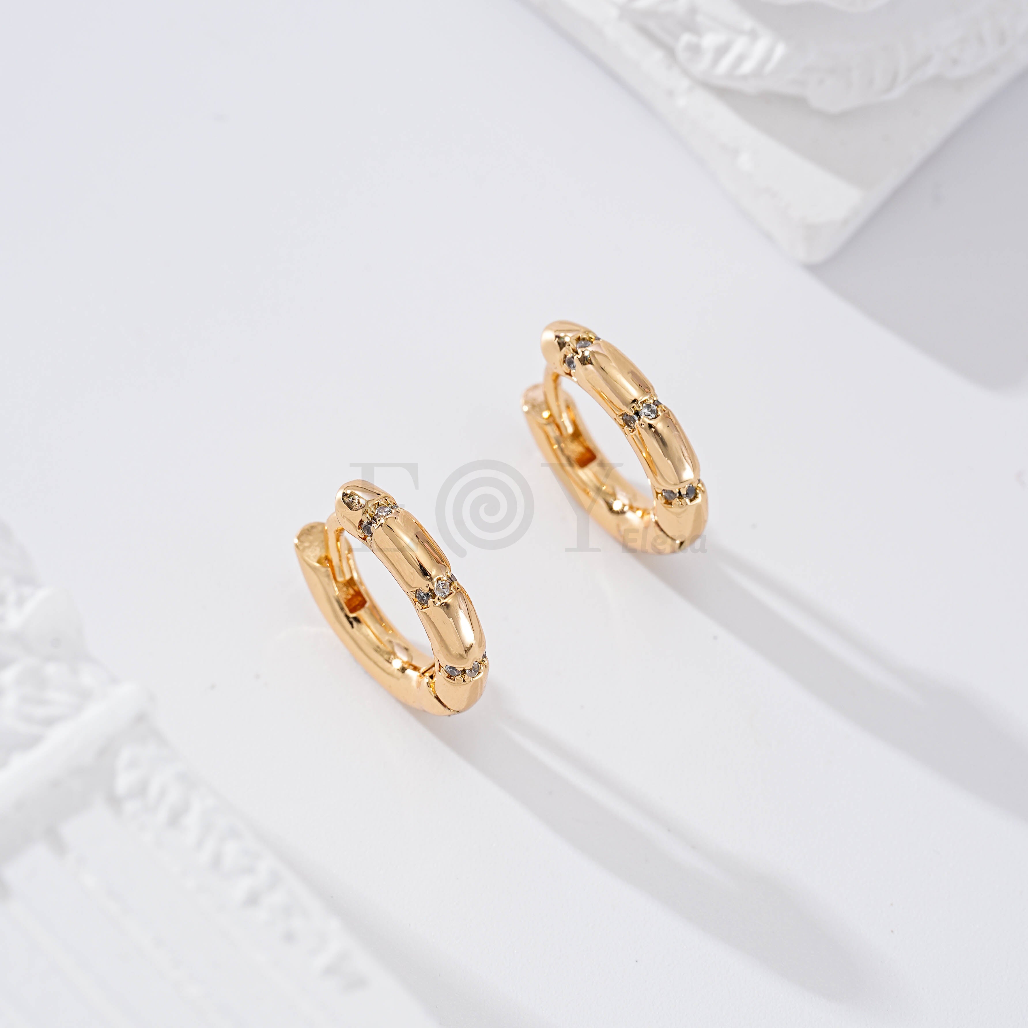 Aro con circonitas goldfield