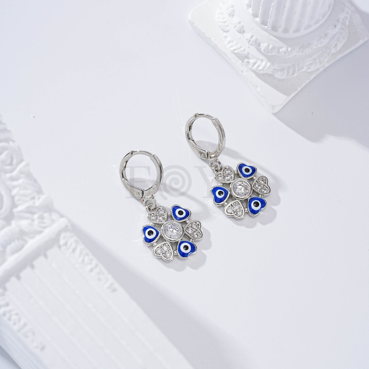 Pendientes de aro con corazones circonita y ojo turco gold-filled