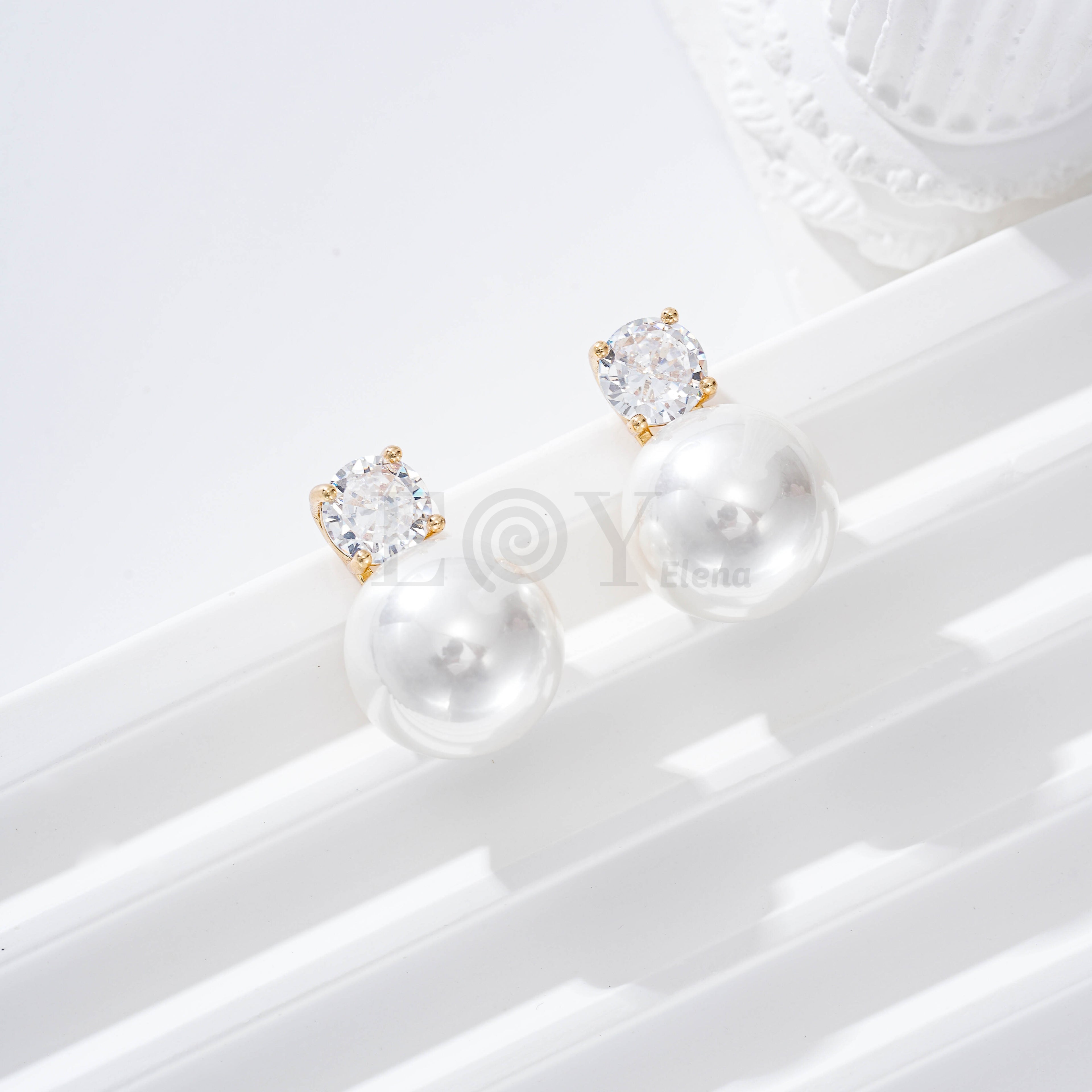 Pendientes circonita con perla goldfield