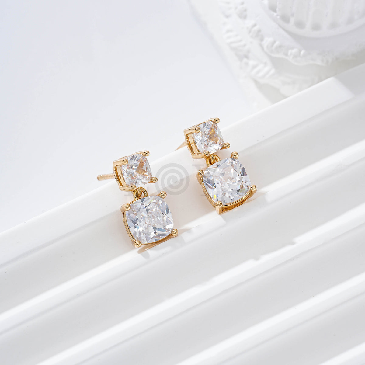 Pendientes doble circonita cuadrada gold-filled