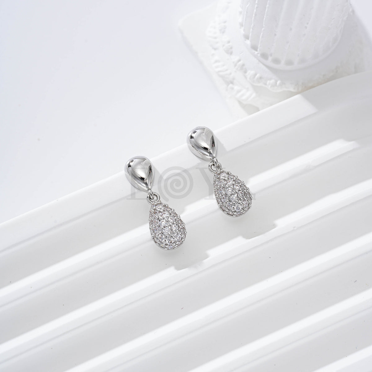 Pendientes doble gota circonitas gold-filled
