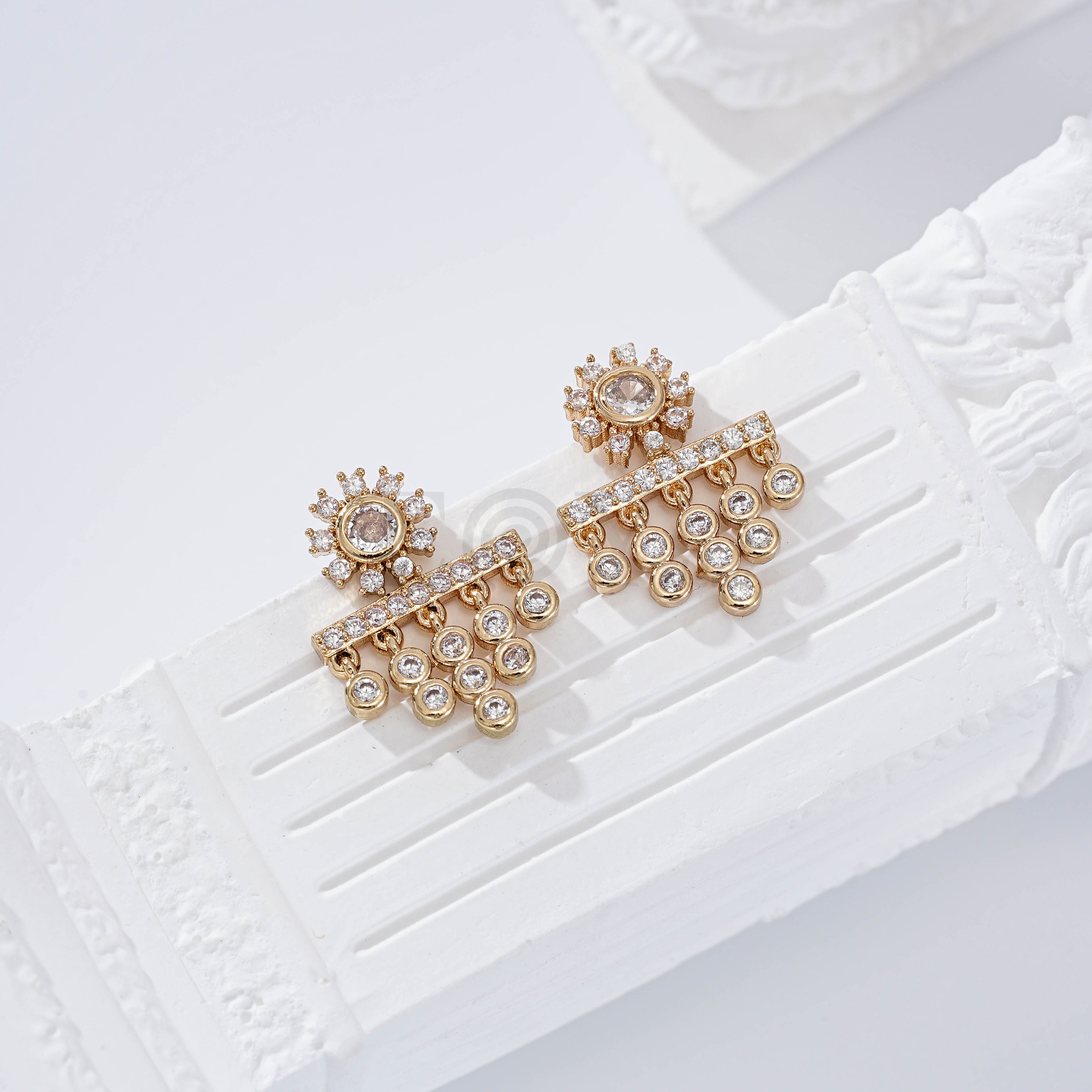 Pendientes con circonitas gold-filled