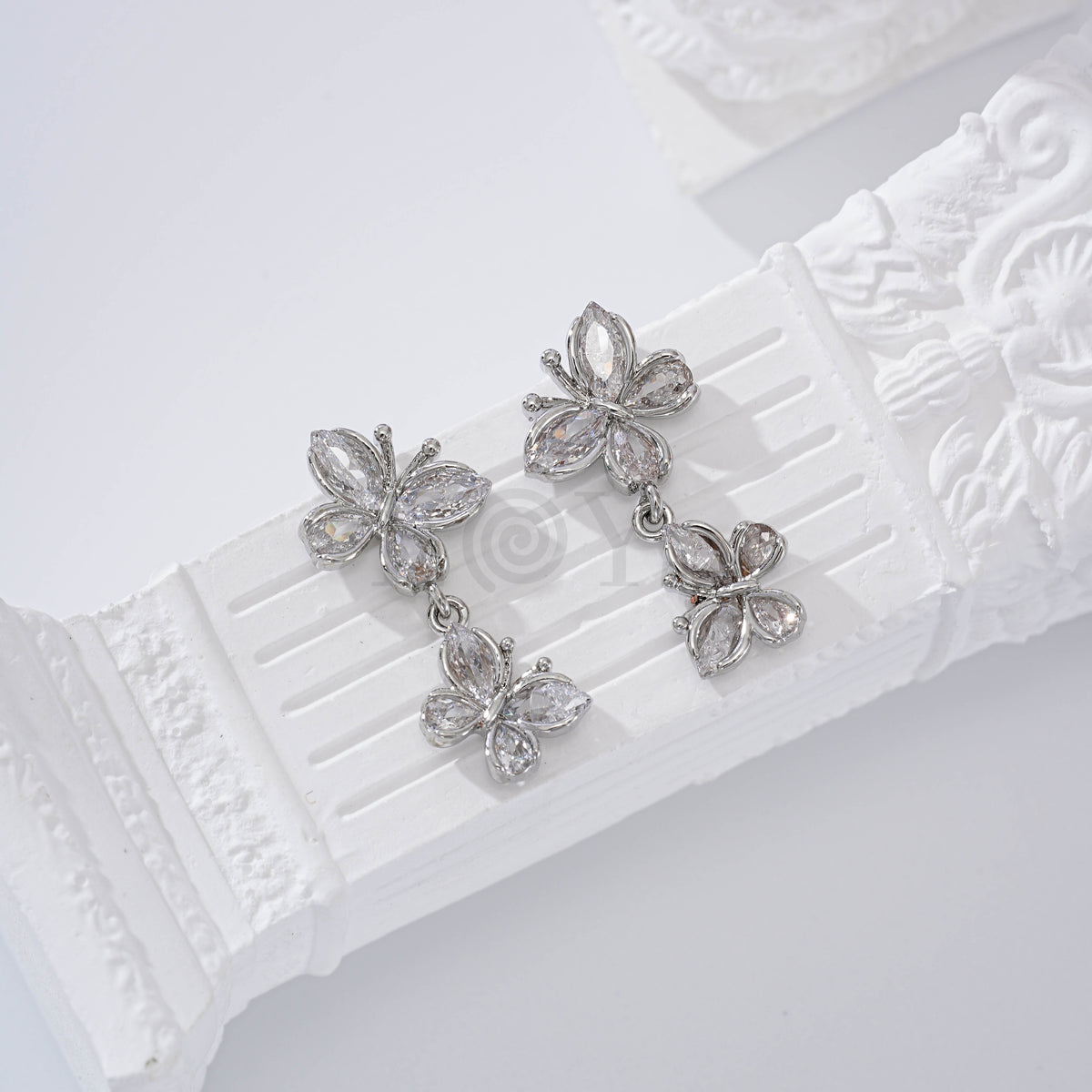 Pendientes doble mariposa piedra gold-filled