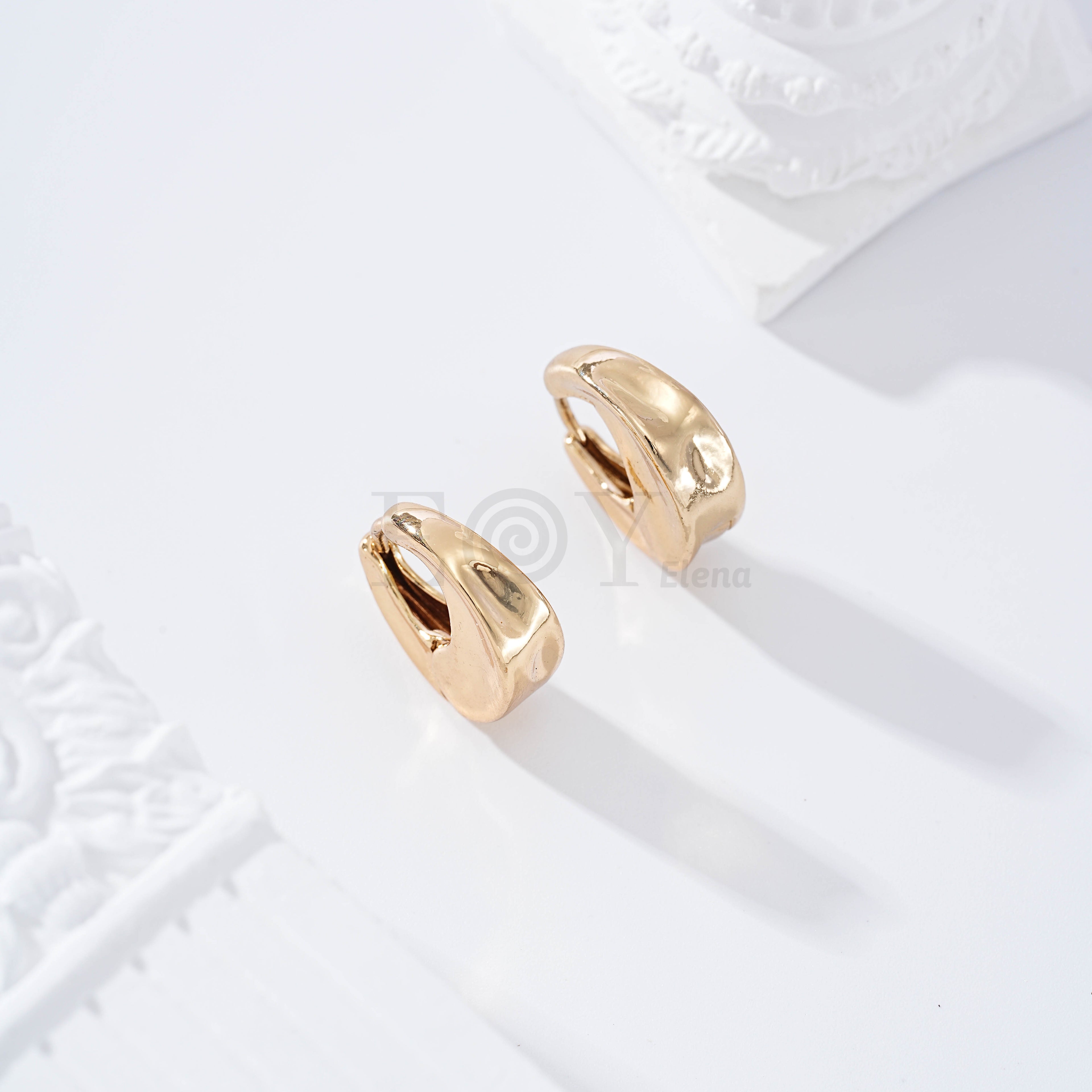 Aro gold-filled