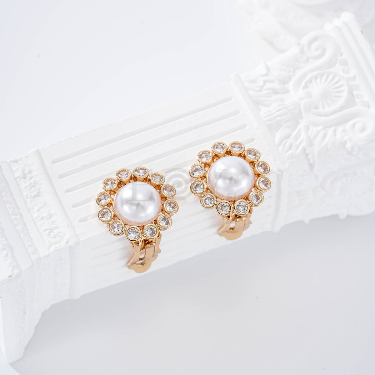 Pendientes flor con perla pinza gold-filled