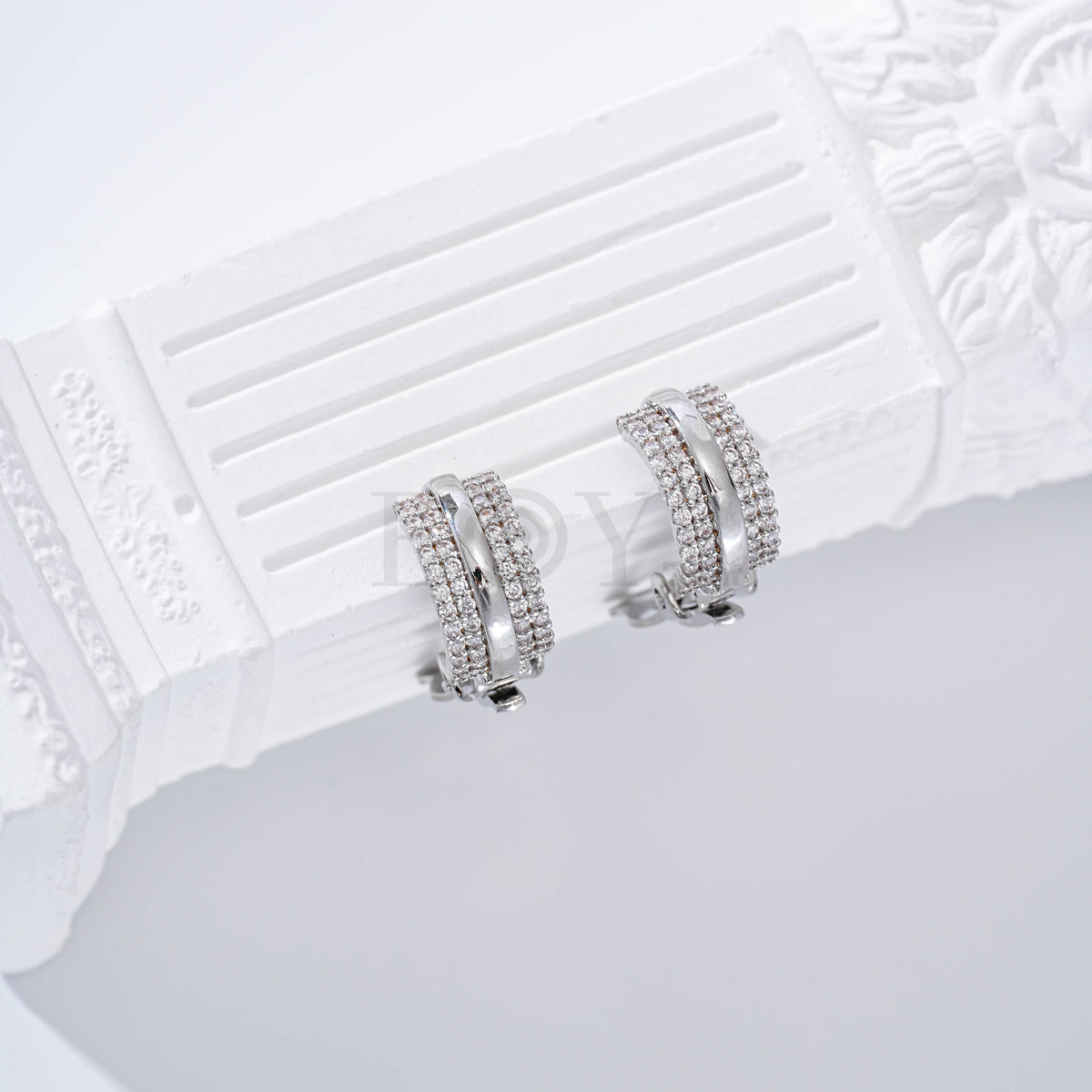 Pendientes con circonitas pinza gold-filled