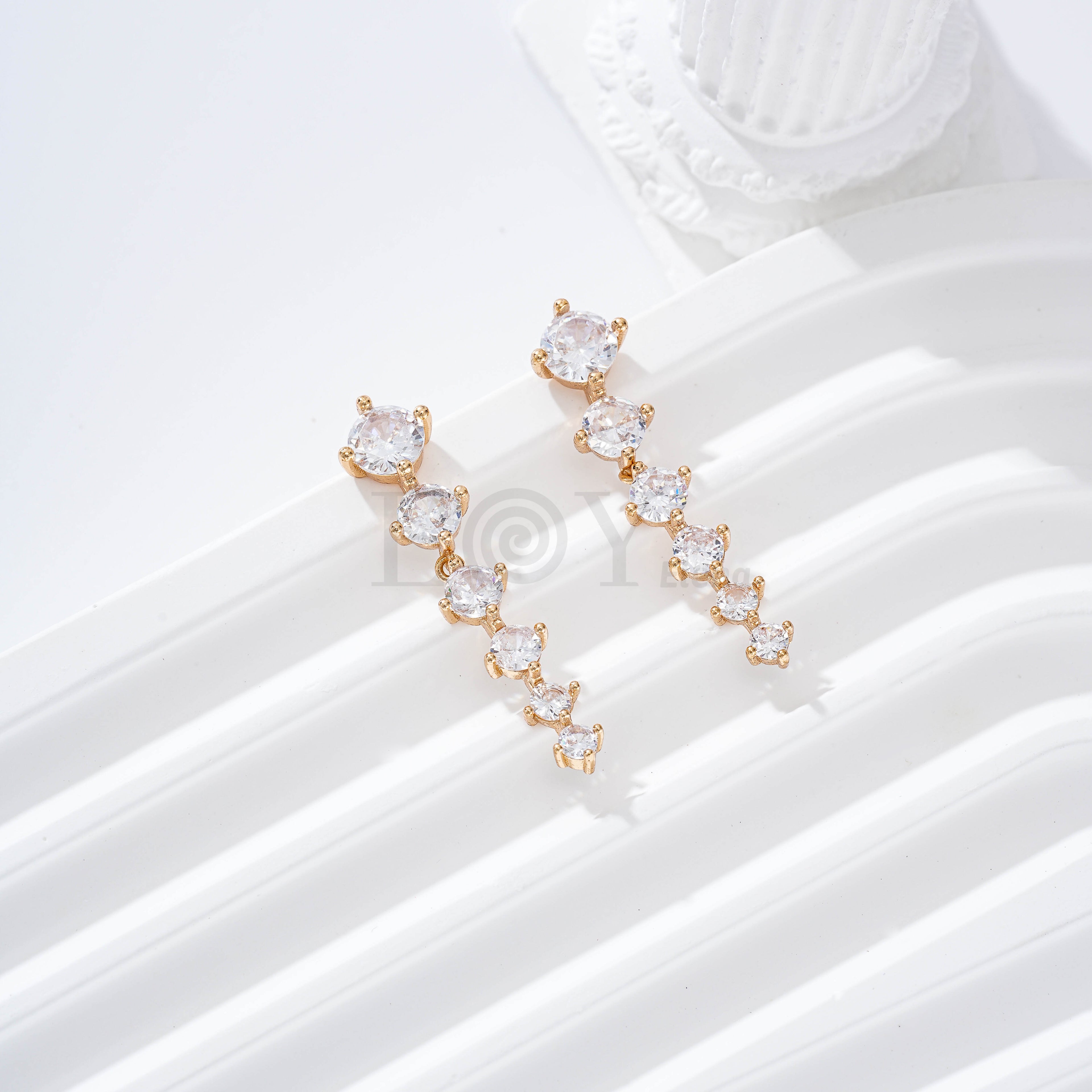 Pendientes cadena piedras redondas gold-filled