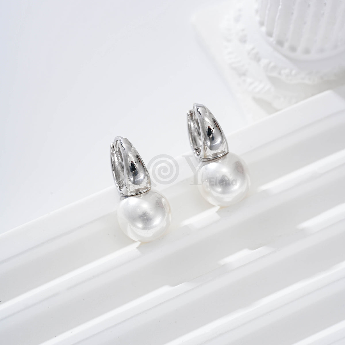 Pearl hoop earrings gold-filled