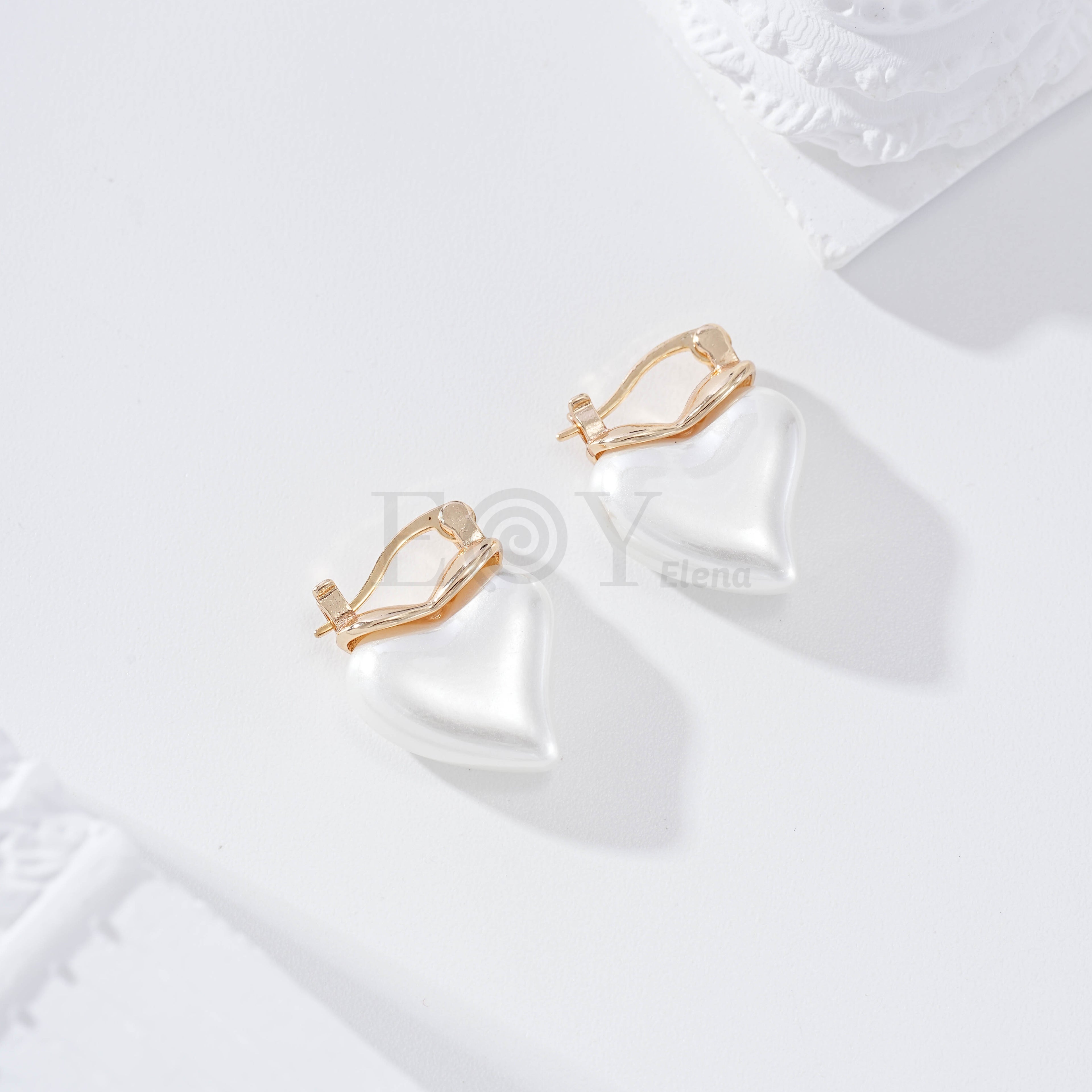 Aro con corazón perla gold-filled