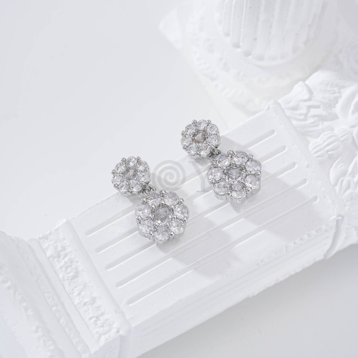 Pendientes circonitas redondas gold-filled