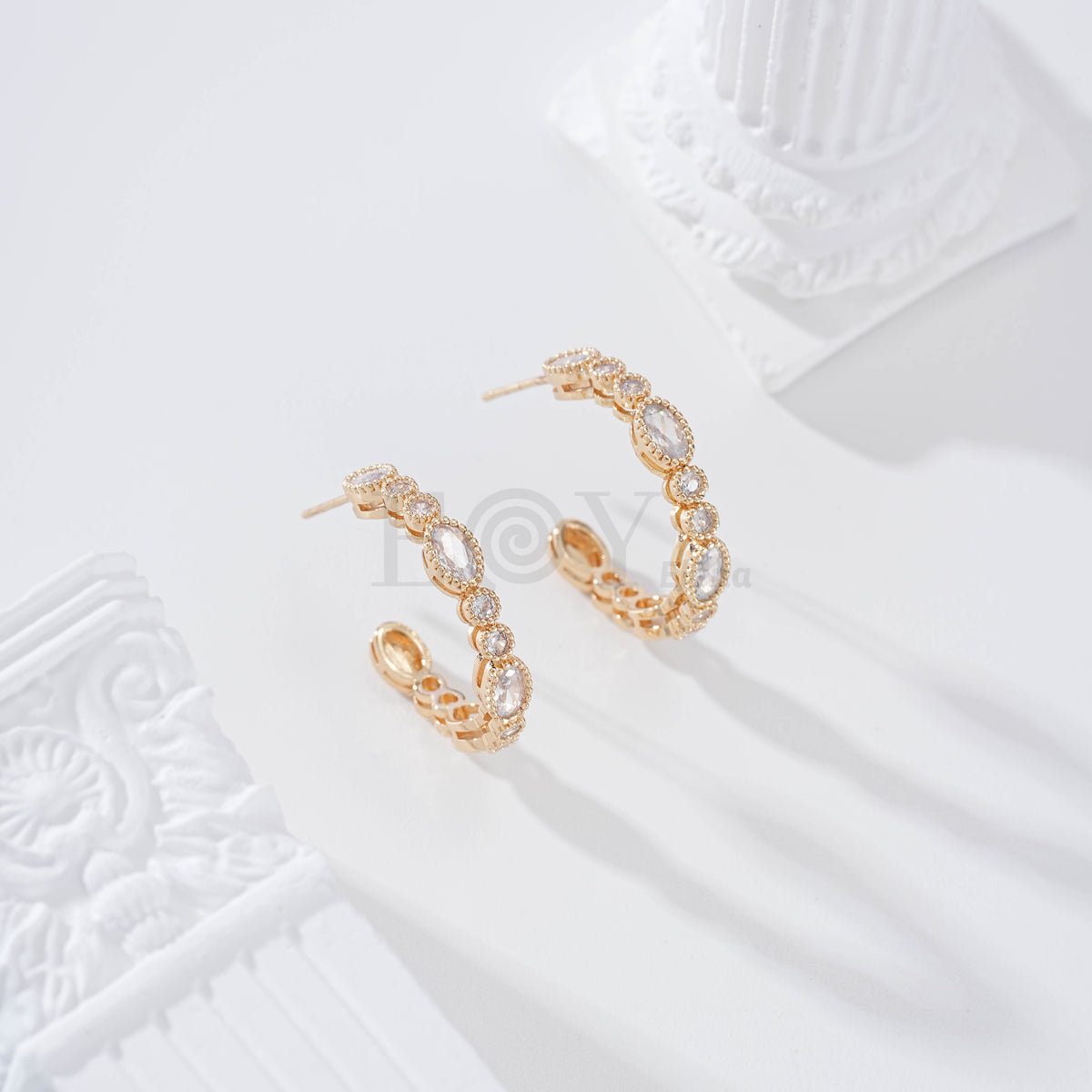 Aro con circonitas gold-filled