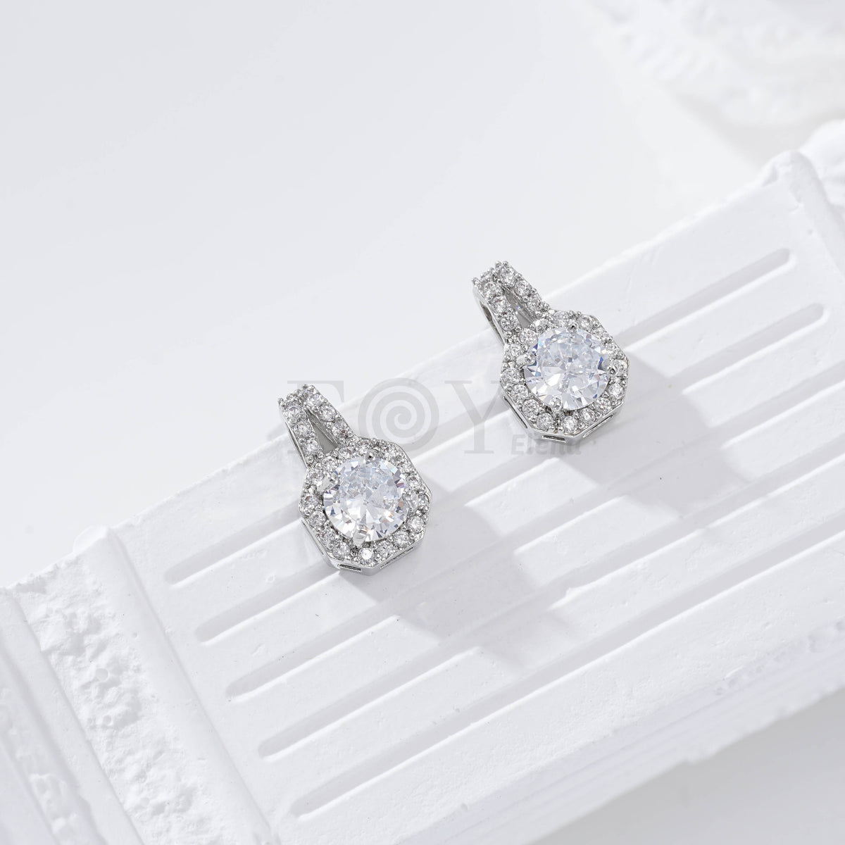 Pendientes de circonita gold-filled