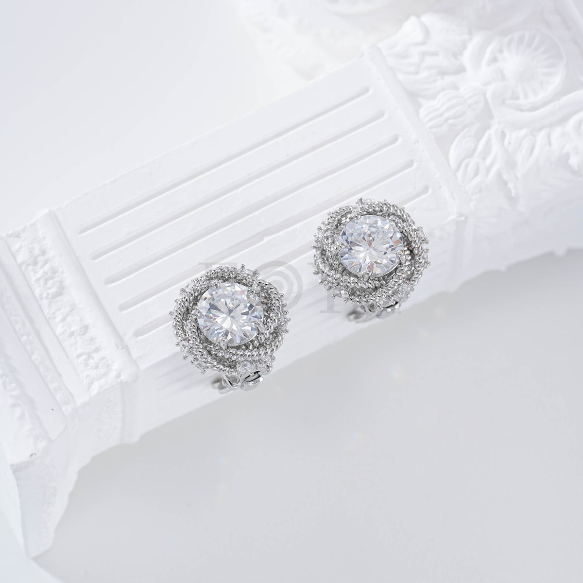 Pendientes circonita pinza gold-filled