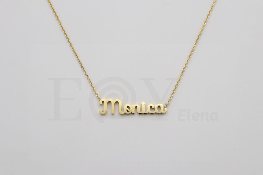 Collar de nombre "Monica"