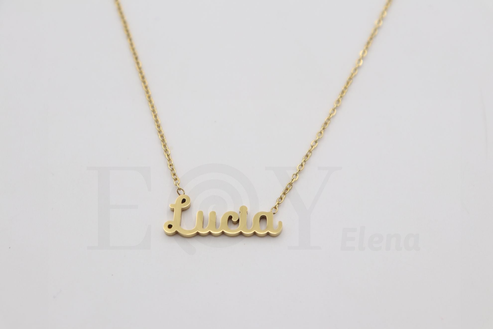 Collar de nombre "Lucia"