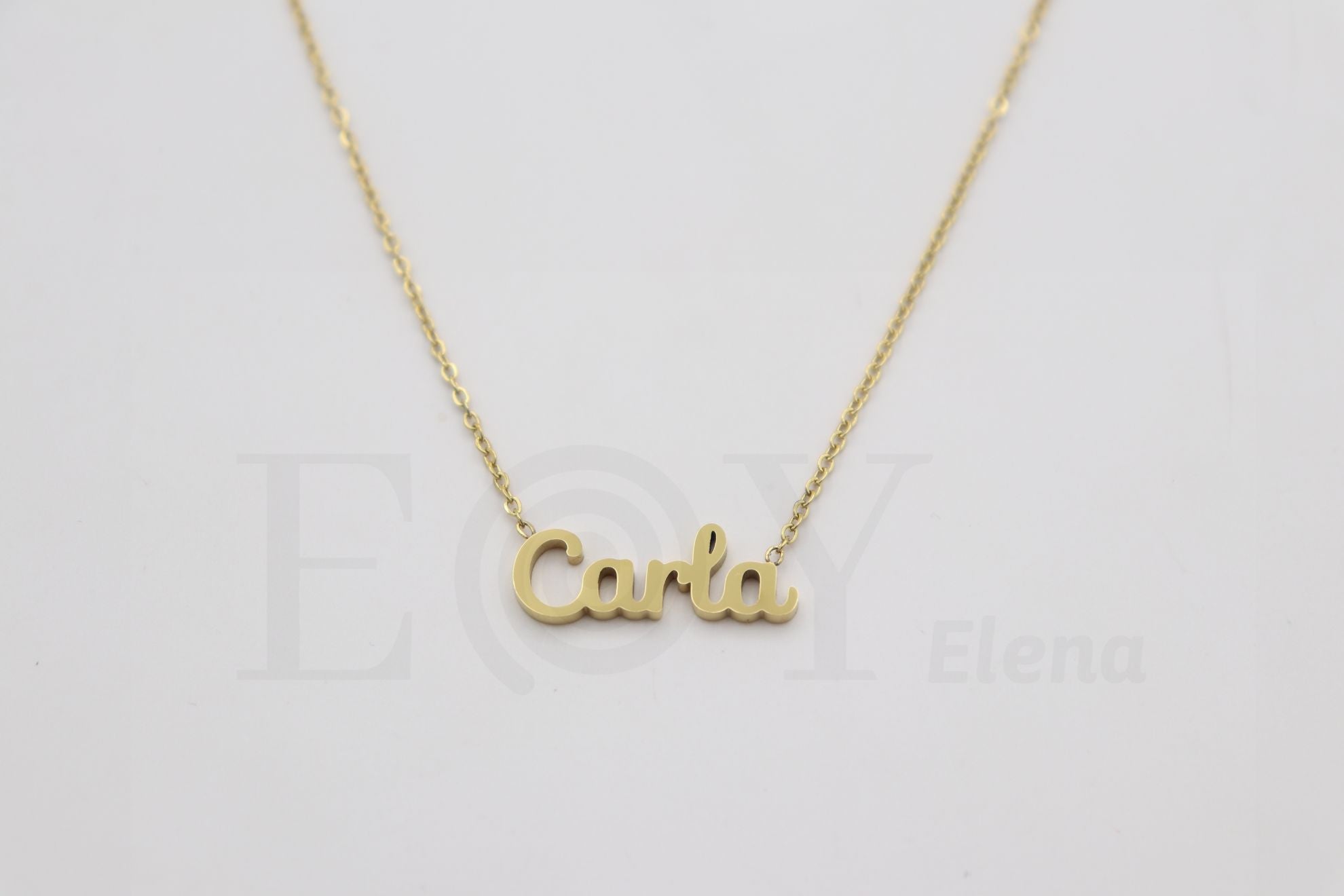 Collar de nombre "Carla"