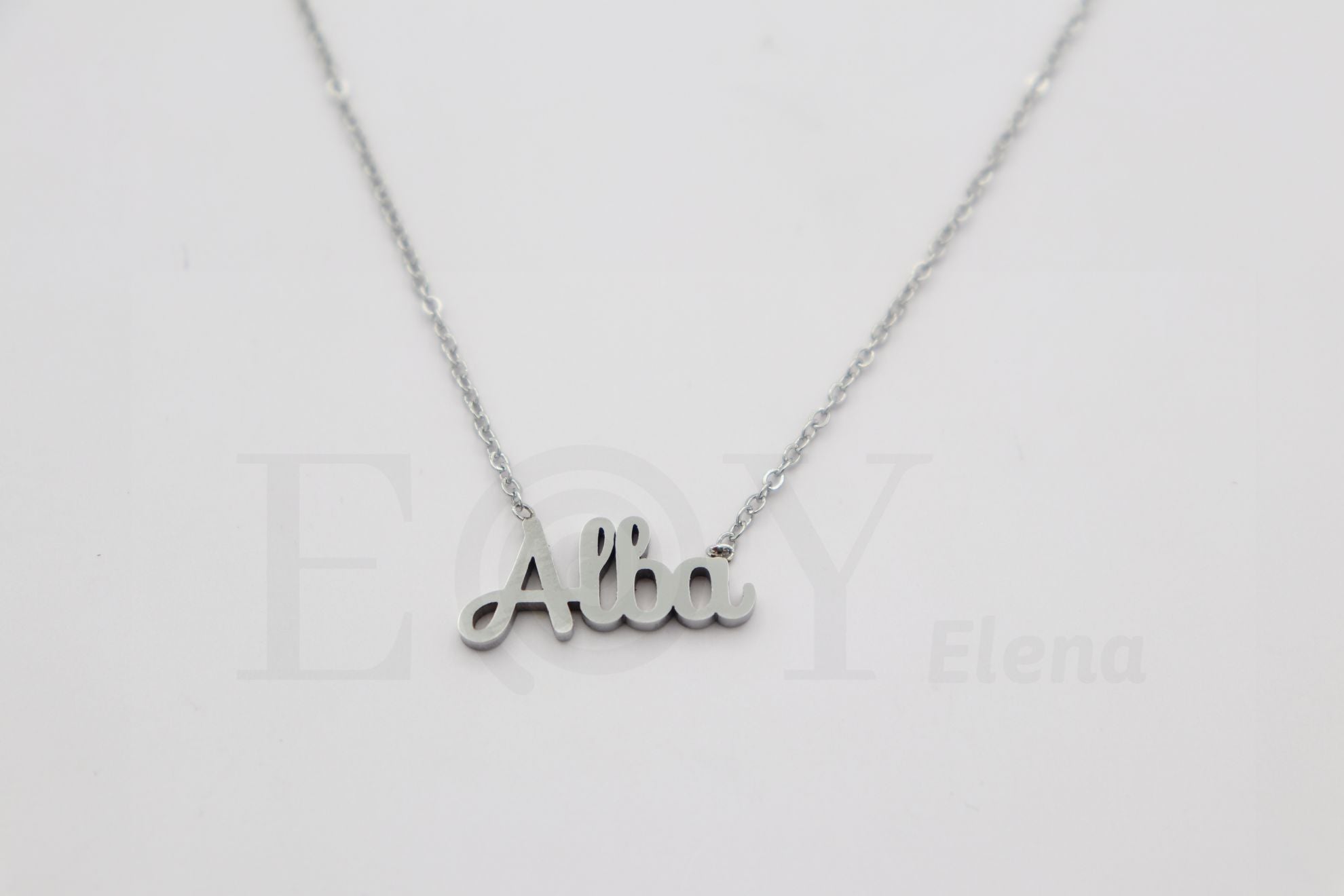 Collar de nombre "Alba"
