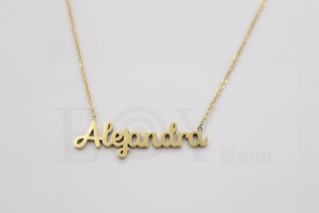 Collar de nombre "Alejandra"