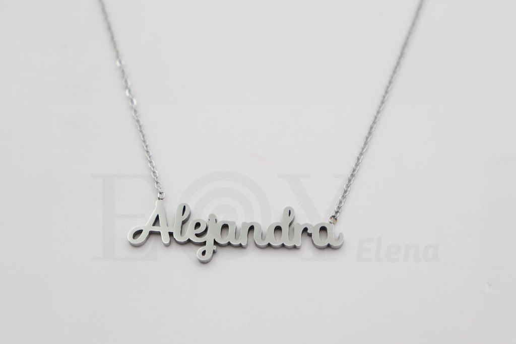 Collar de nombre "Alejandra"