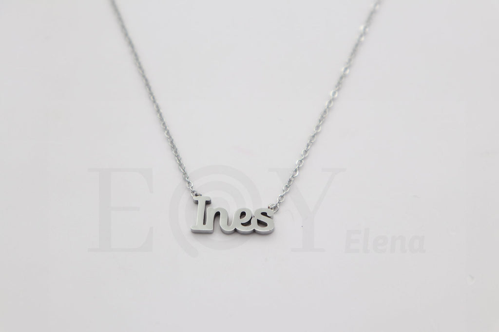 Collar de nombre "Ines"