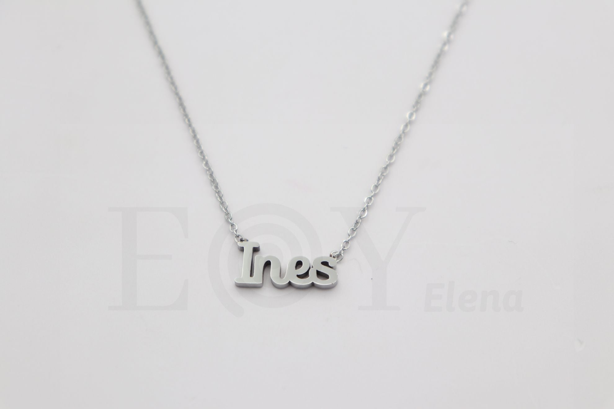 Collar de nombre "Ines"