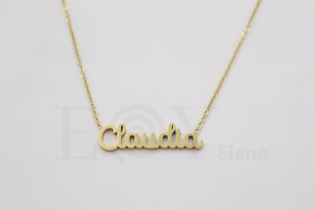Collar de nombre "Claudia"