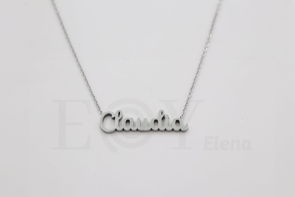 Collar de nombre "Claudia"