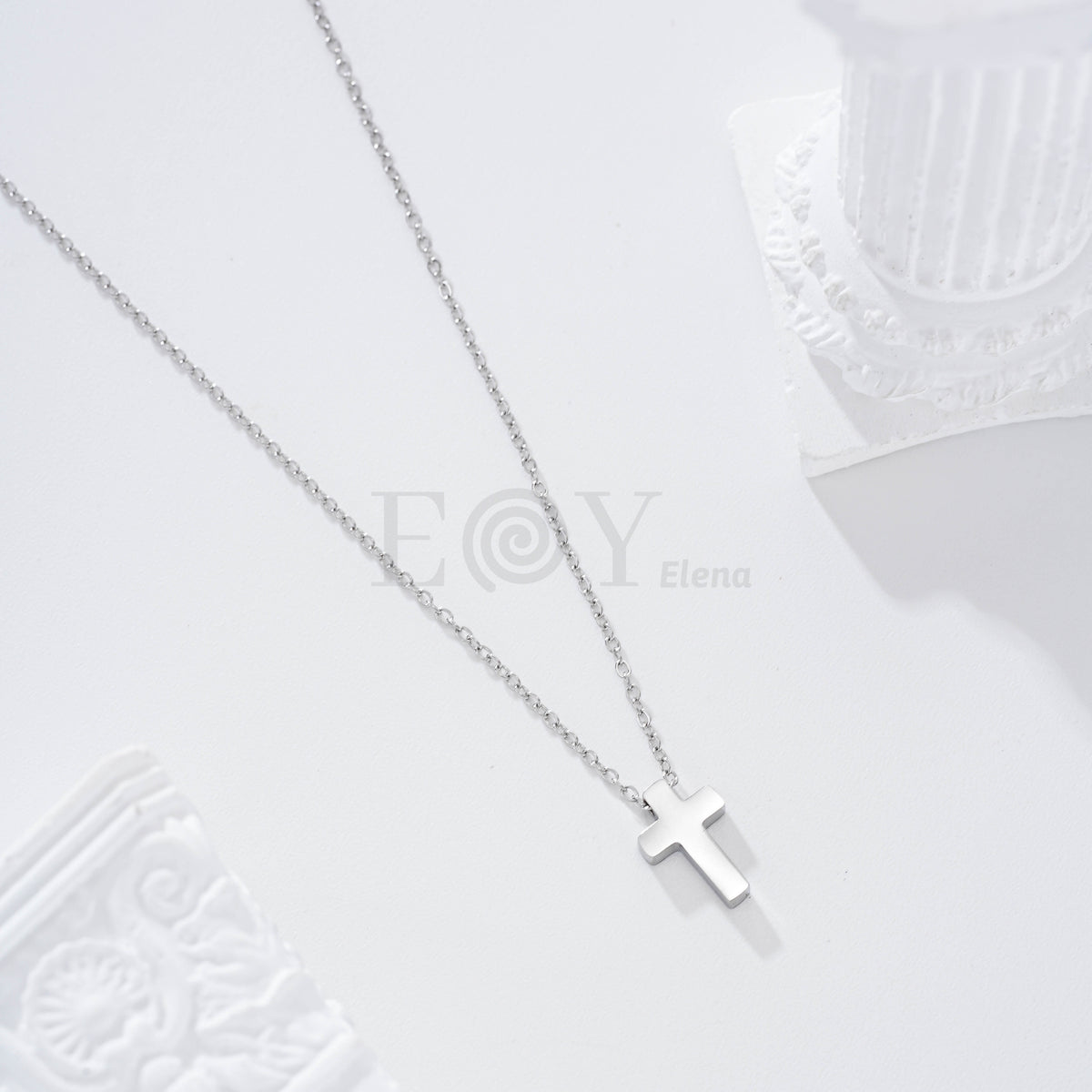 Collar cruz simple acero