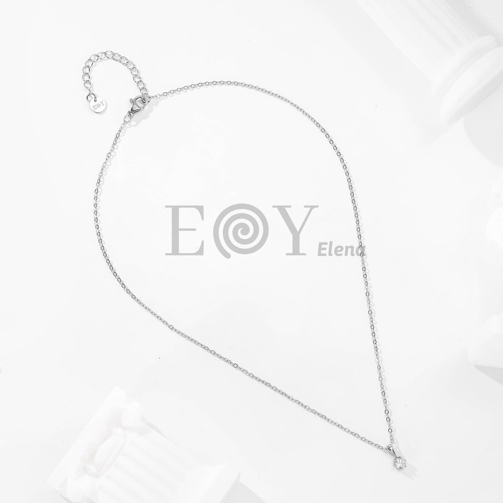 Collar con circonita colgante