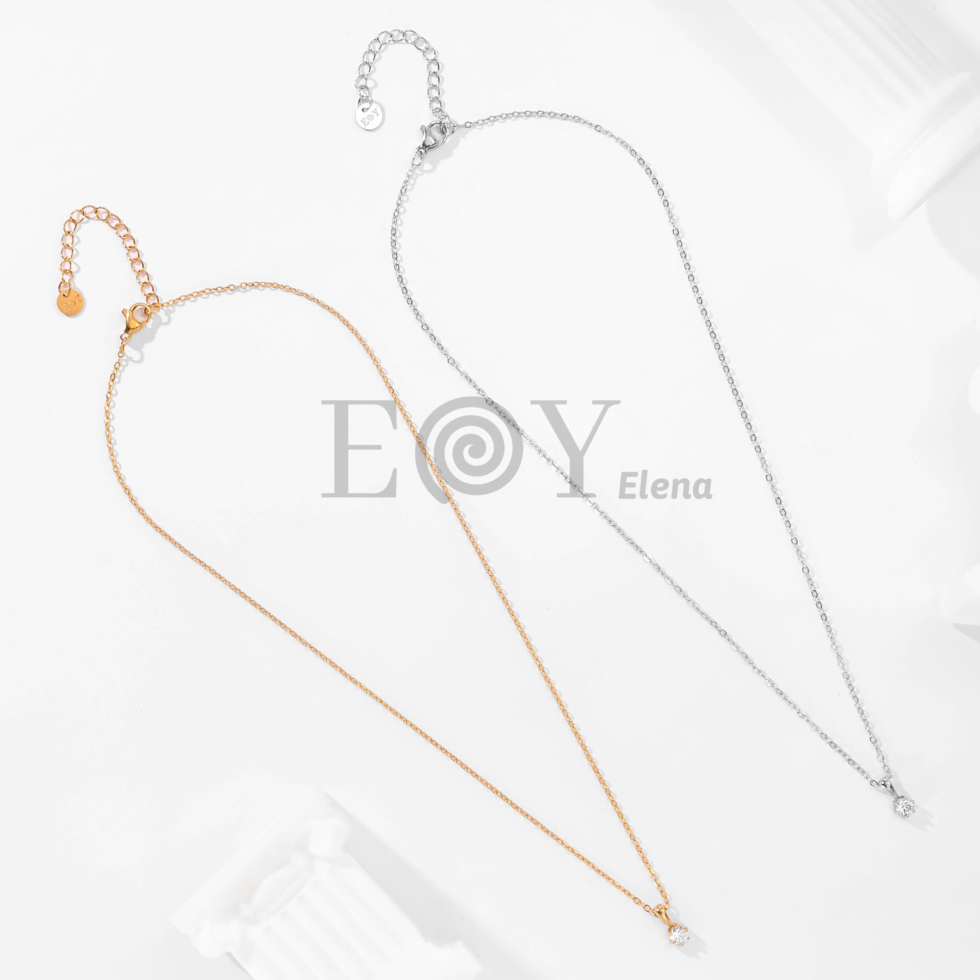 Collar con circonita colgante