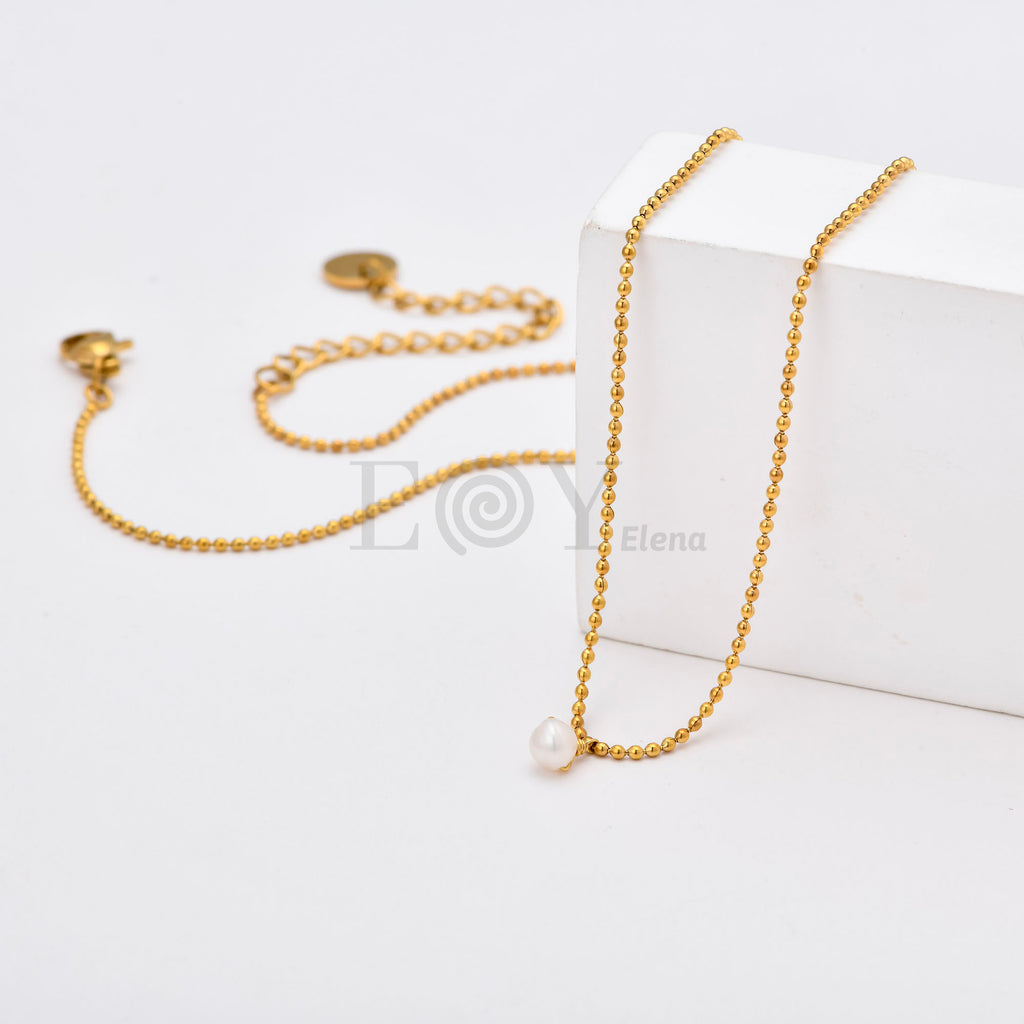 Collar con Perla Colgante de Acero