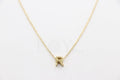 Collar de letra "R"