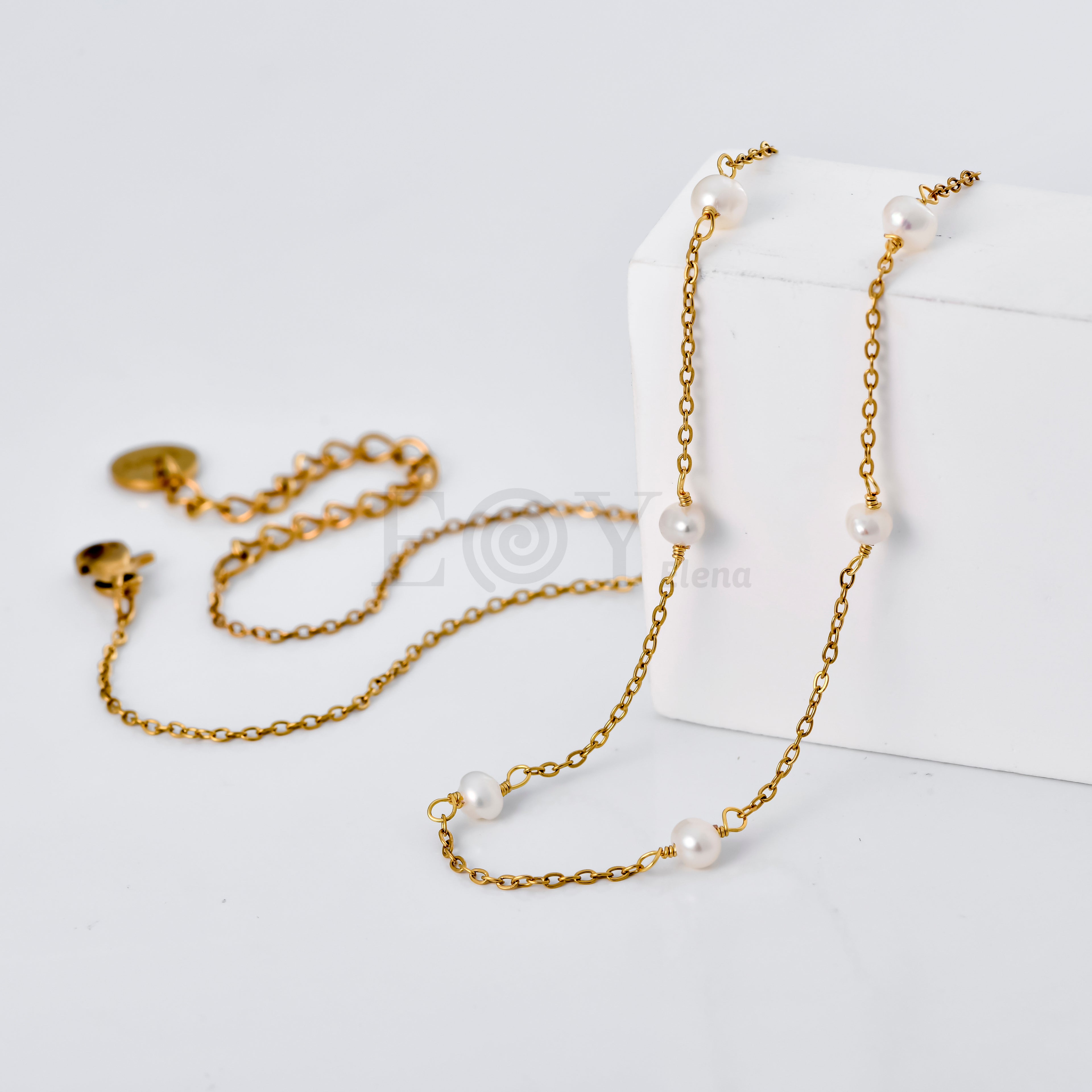Collar con perlas