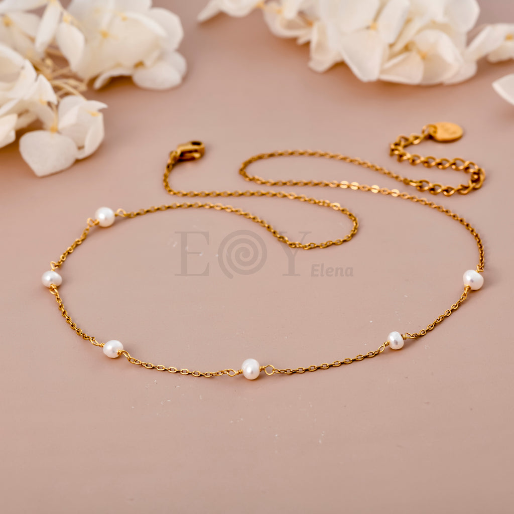 Collar con perlas