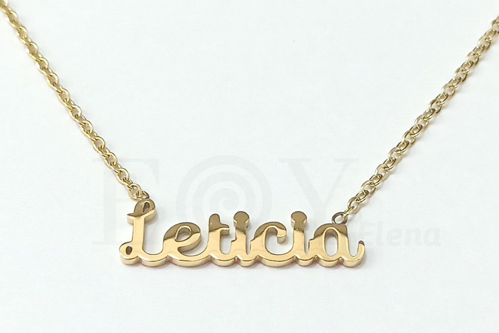 Collar de nombre "Leticia"