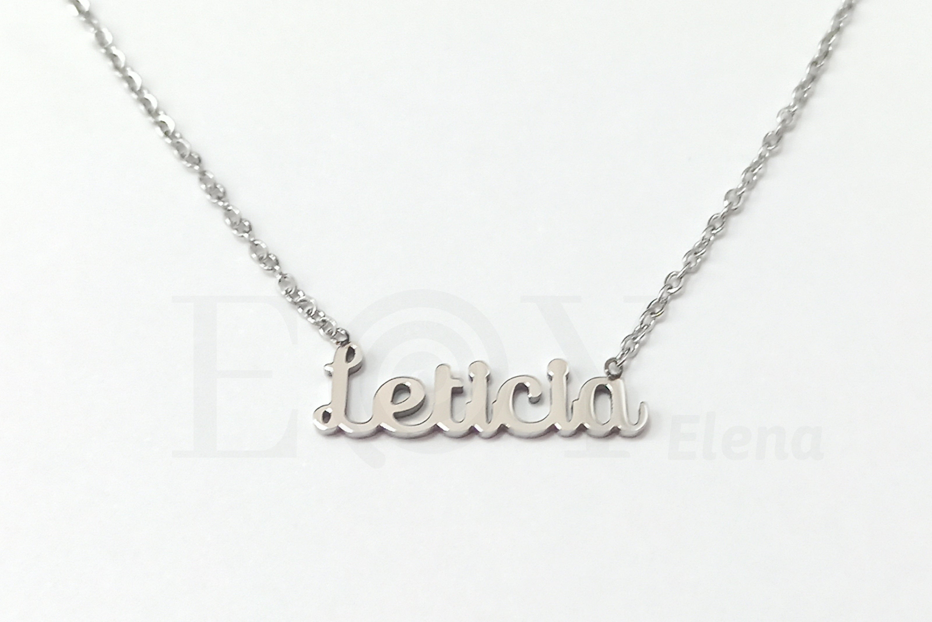 Collar de nombre "Leticia"