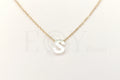Collar de nácar letra "S"