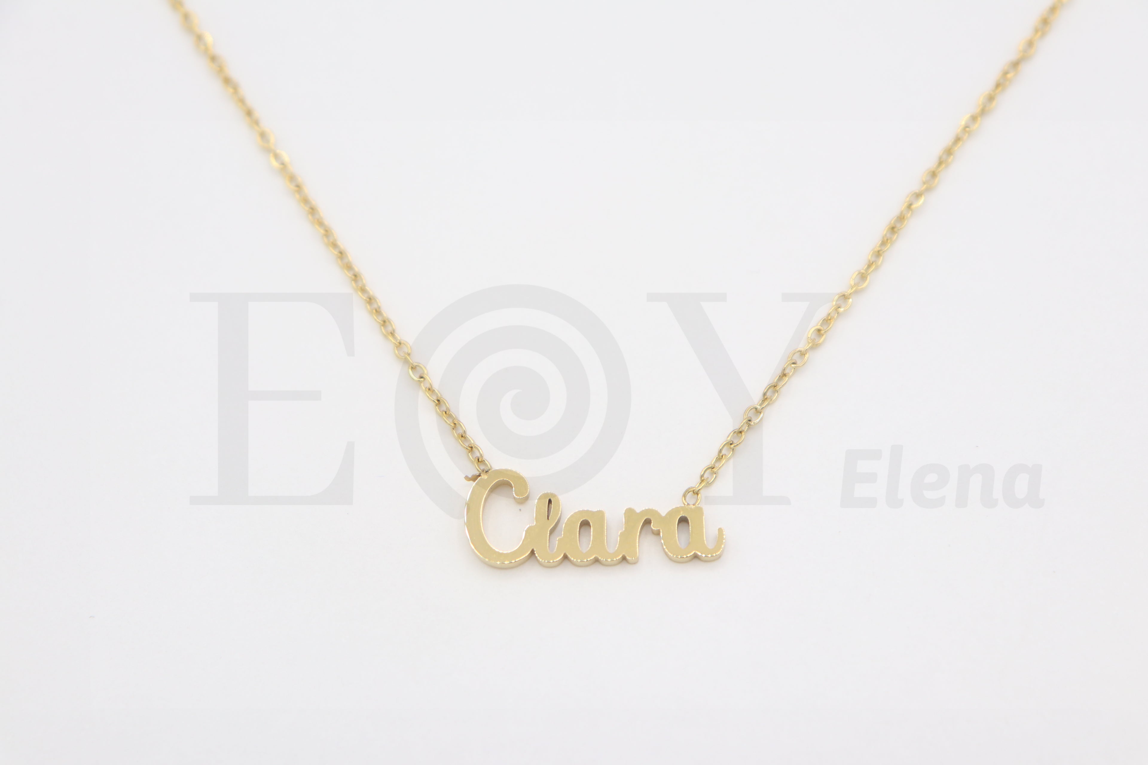 Collar de nombre "Clara"