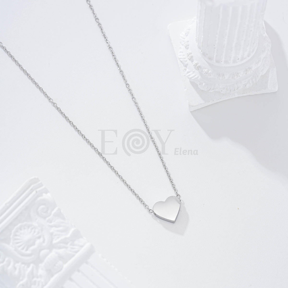 Collar con corazón acero