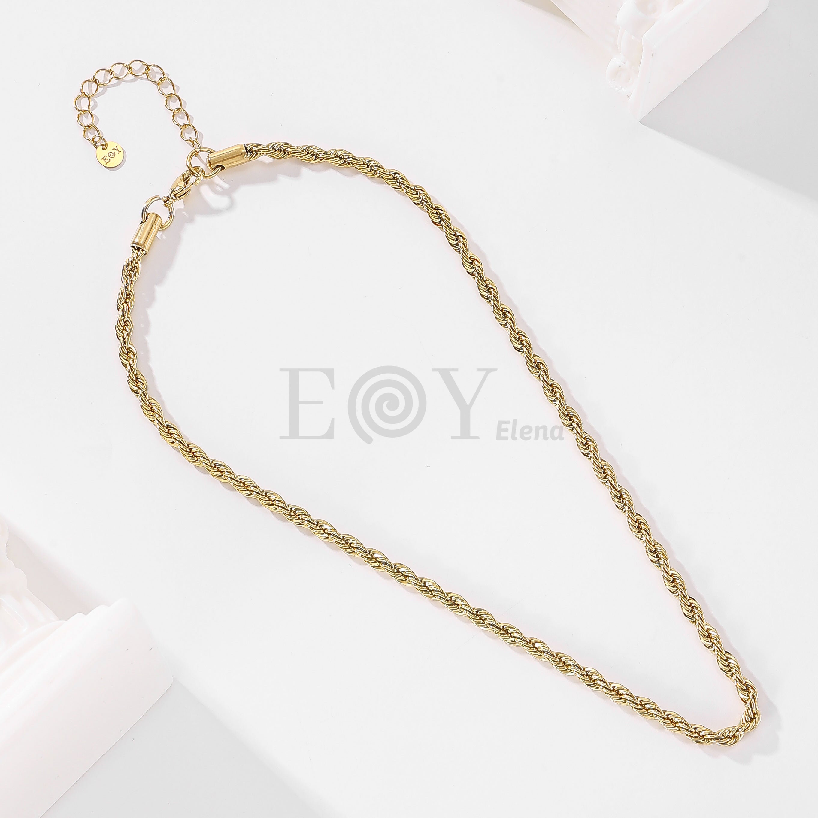 Collar cadena cruzada