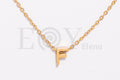 Collar de letra "F"