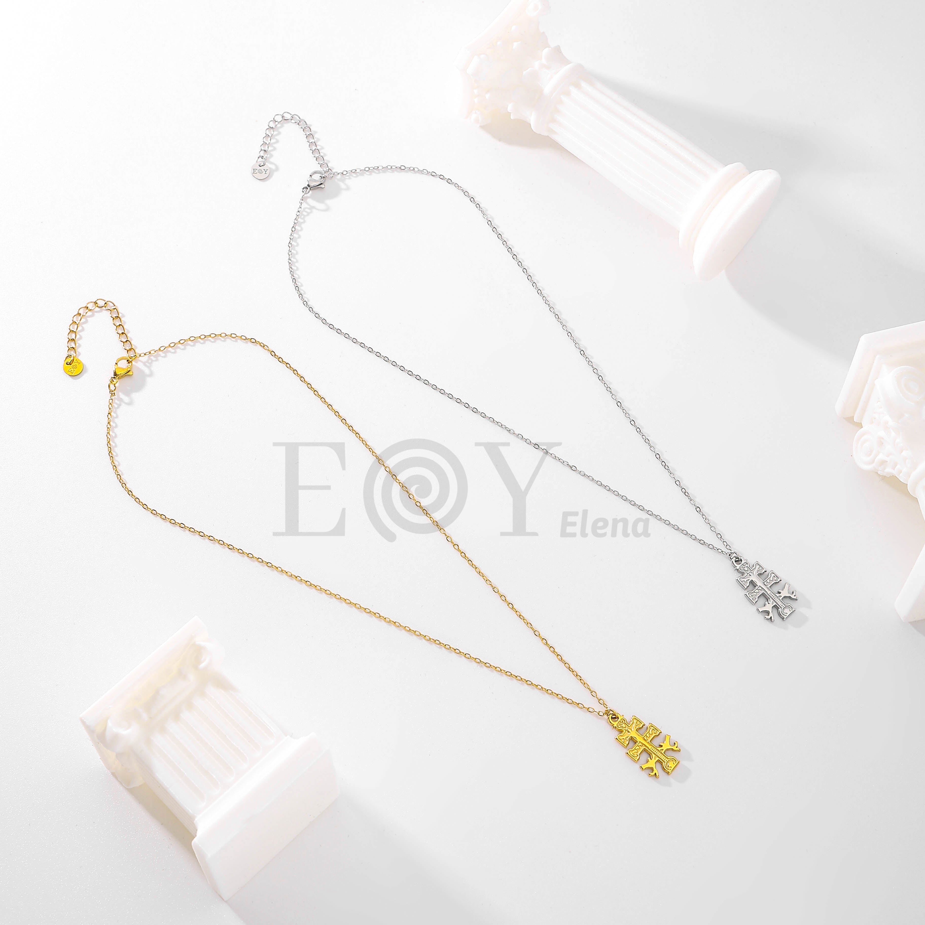 Collar Cruz de Caravaca