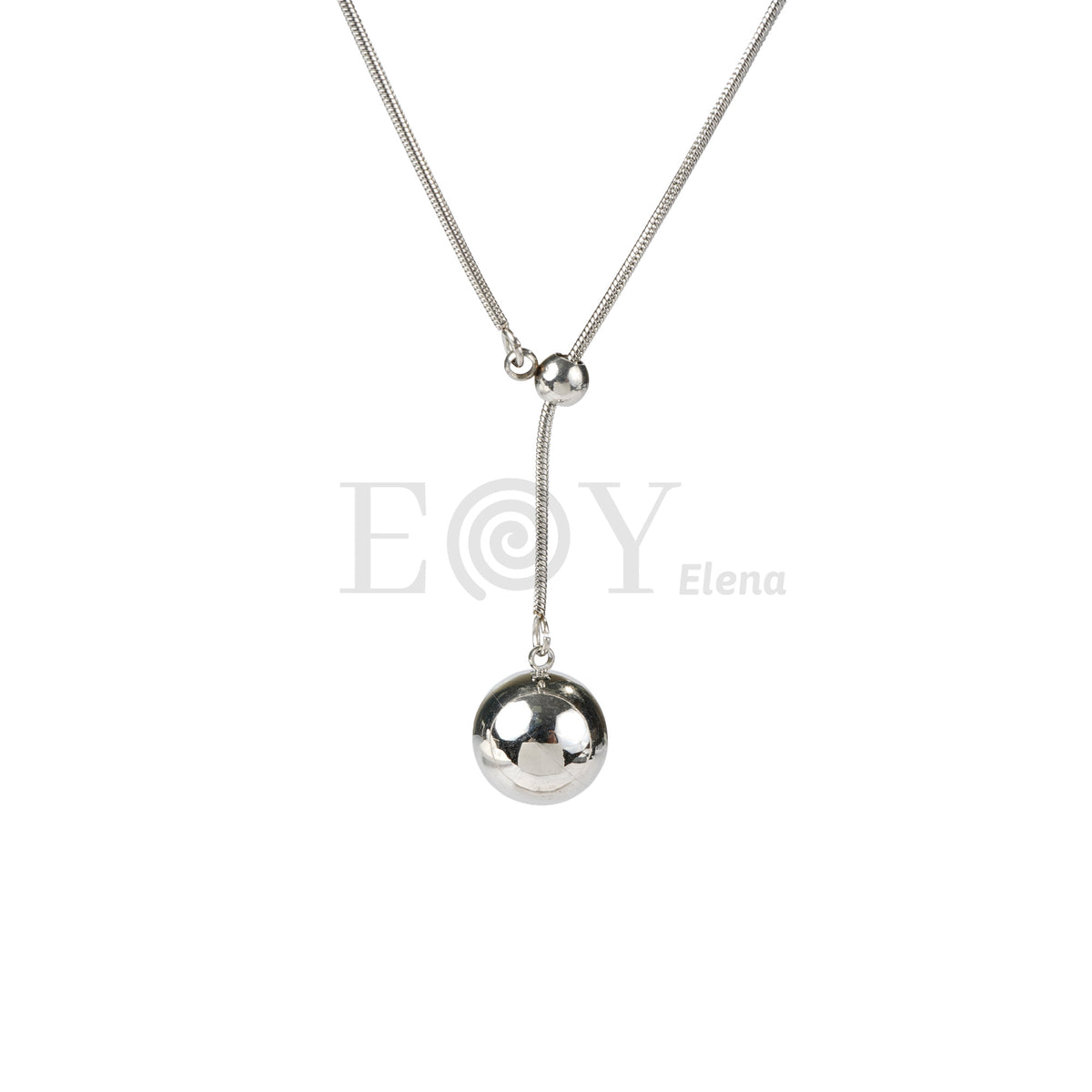 Collar con bola colgando acero