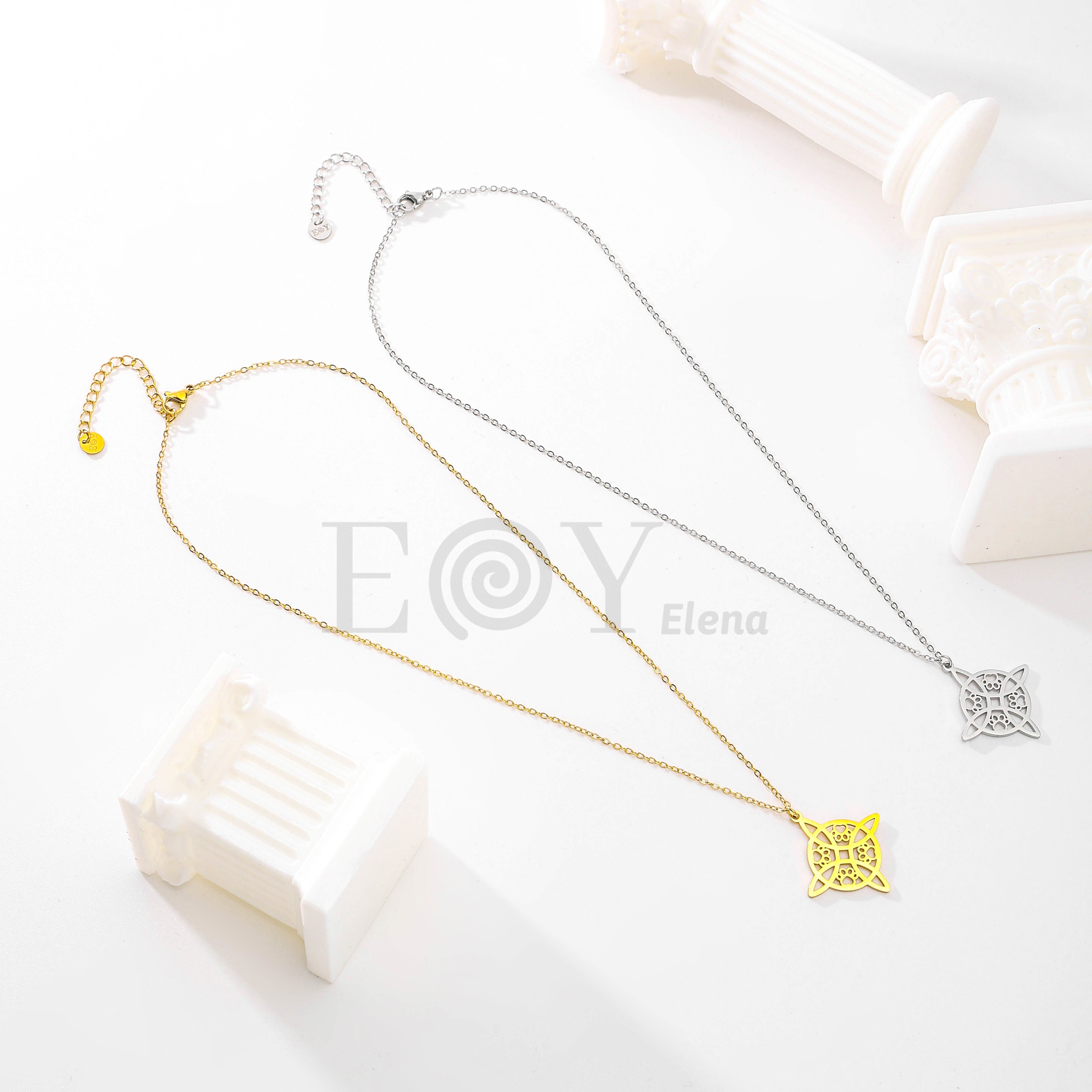 Collar dorado con nudo de bruja
