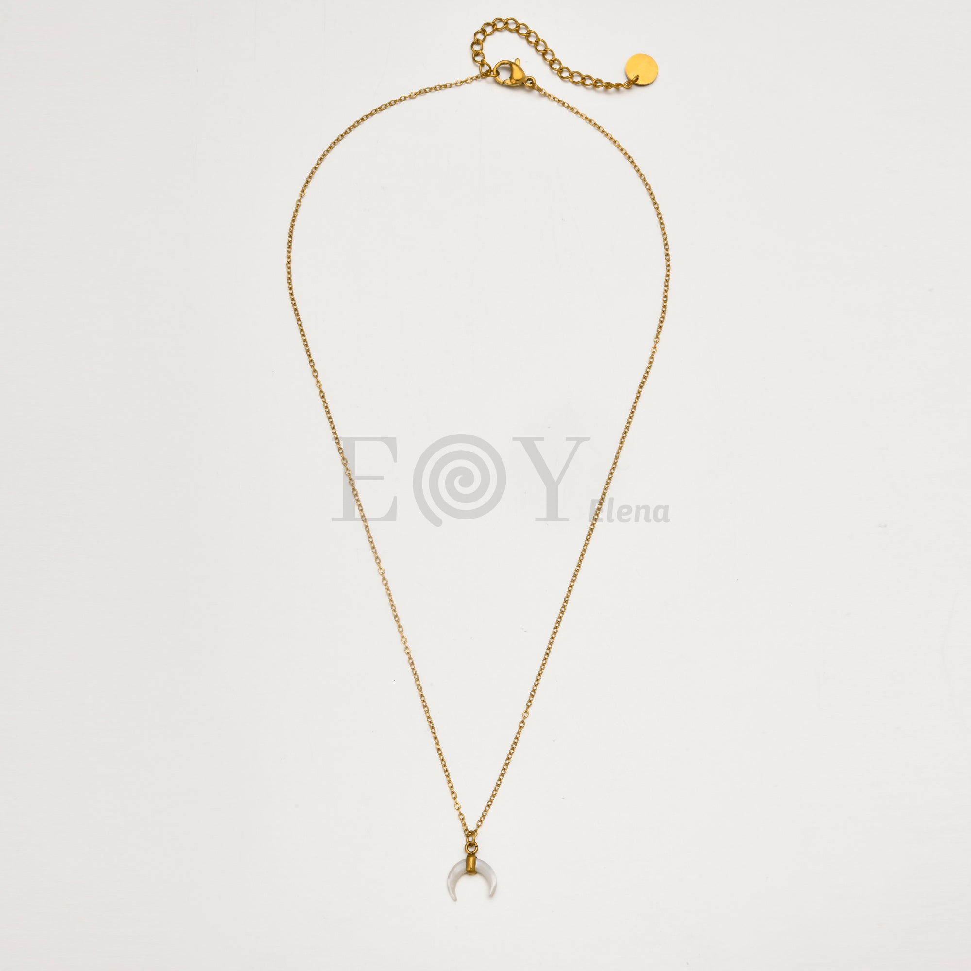 Collar Luna Creciente de Nácar y Acero Dorado