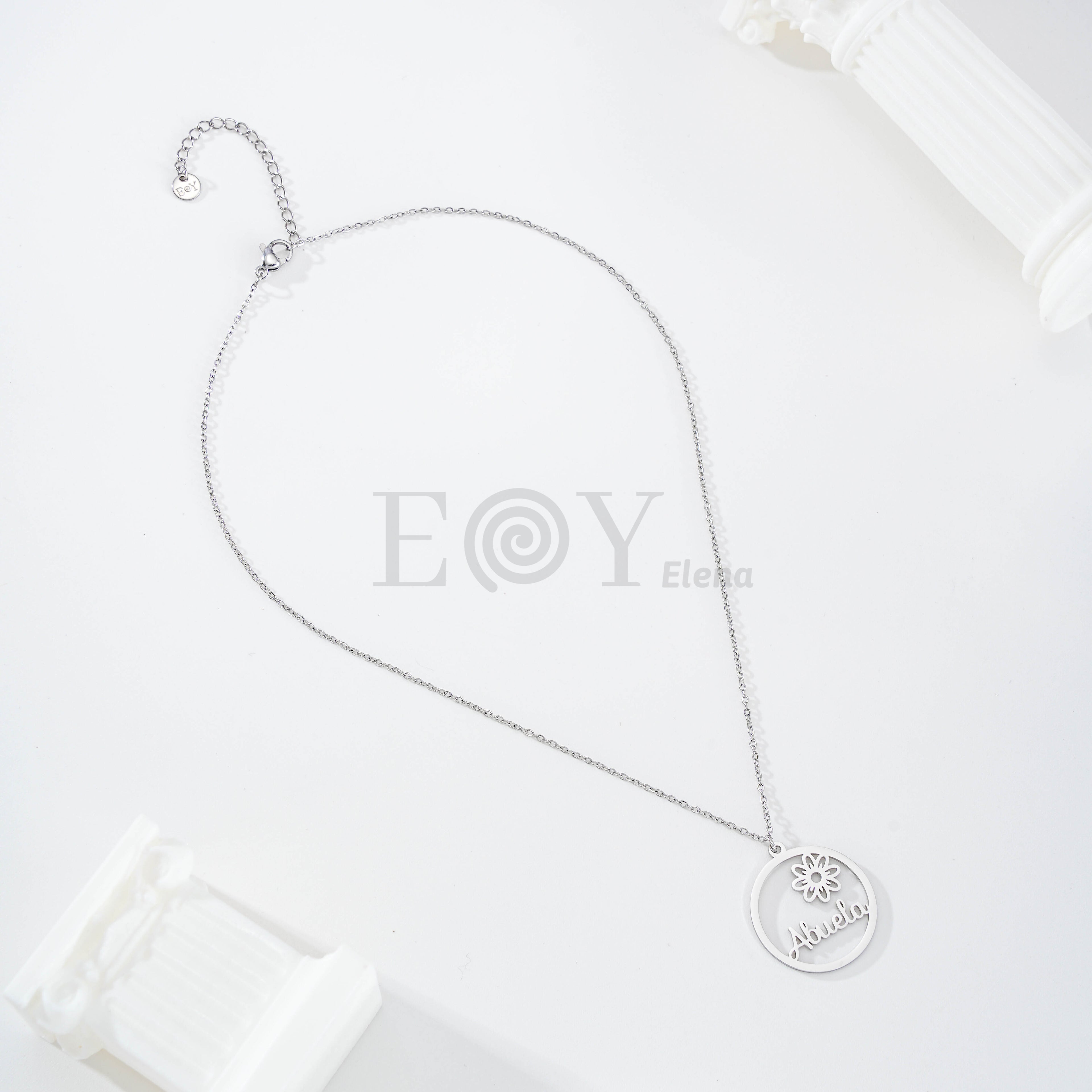 Collar mamá con flor
