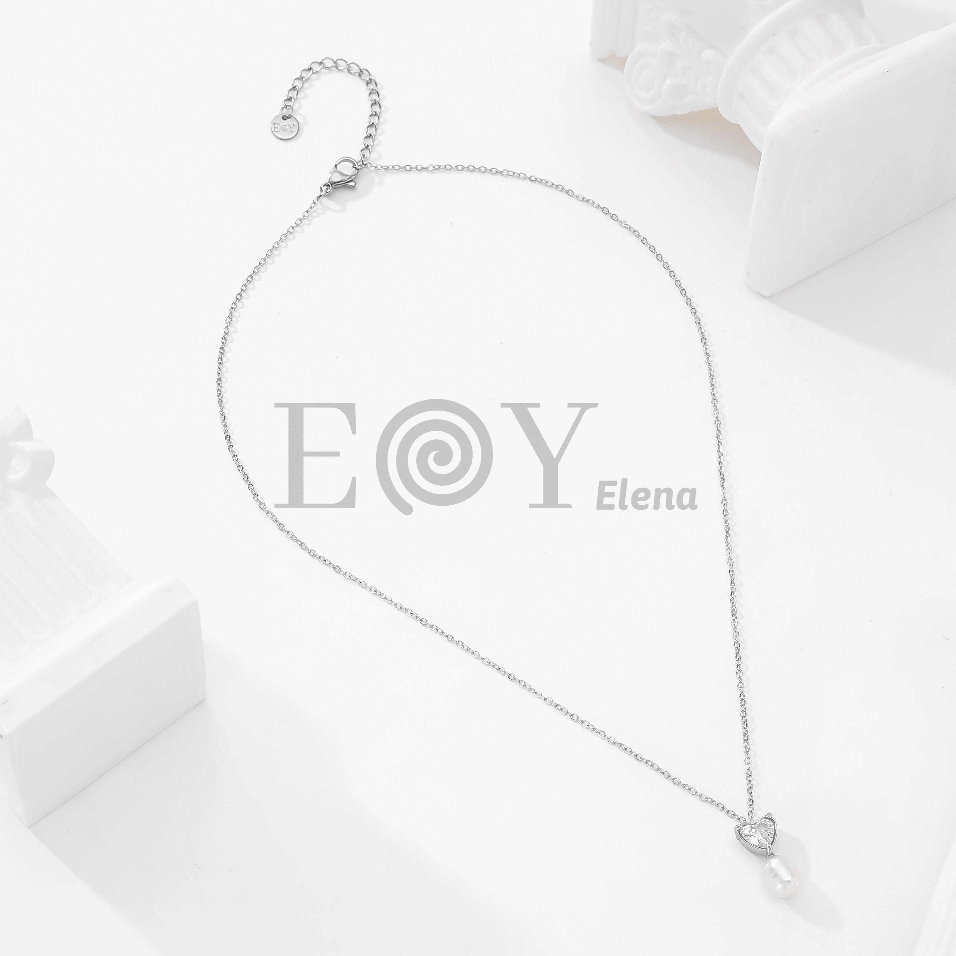 Collar corazón circonita y perla