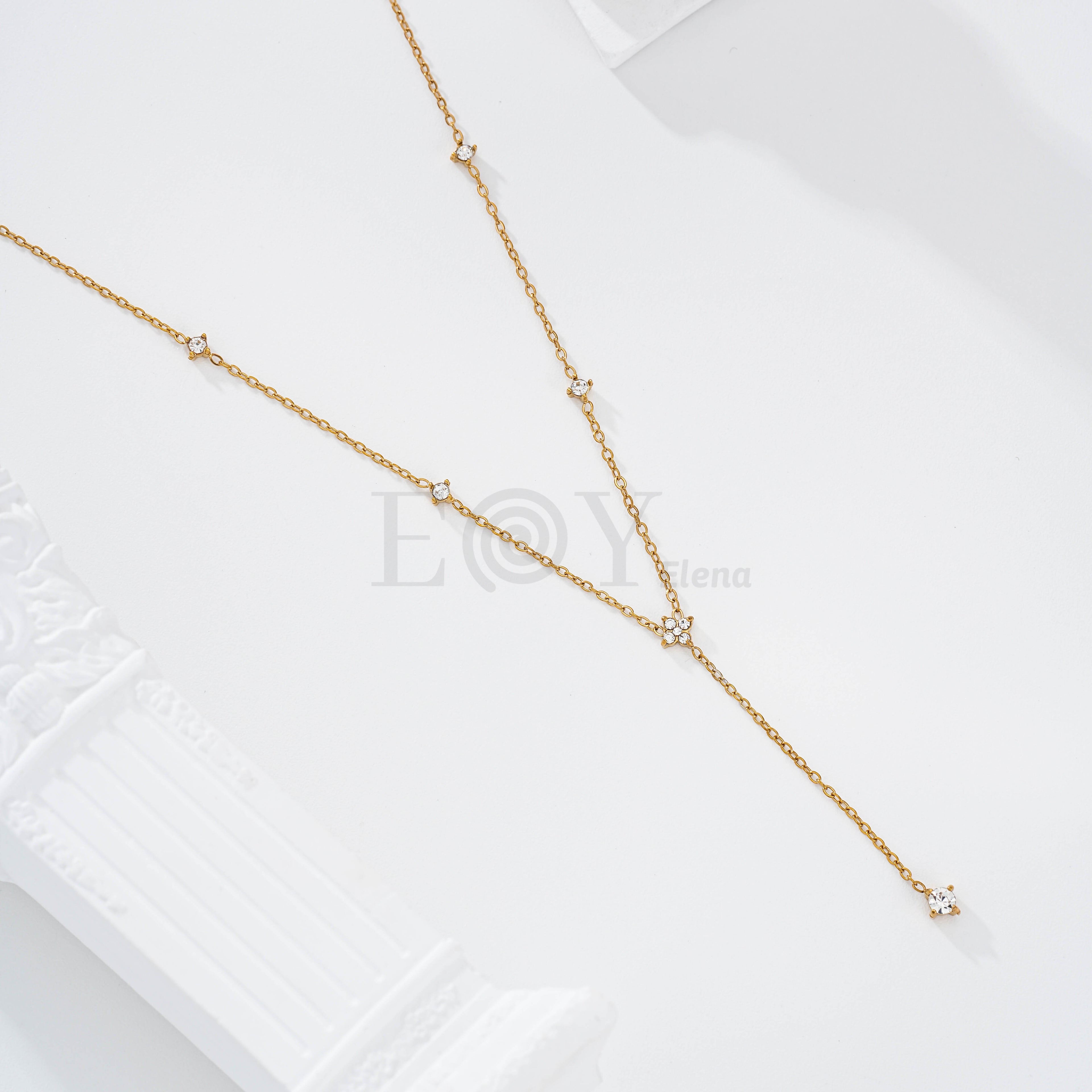Collar lariat con cironitas