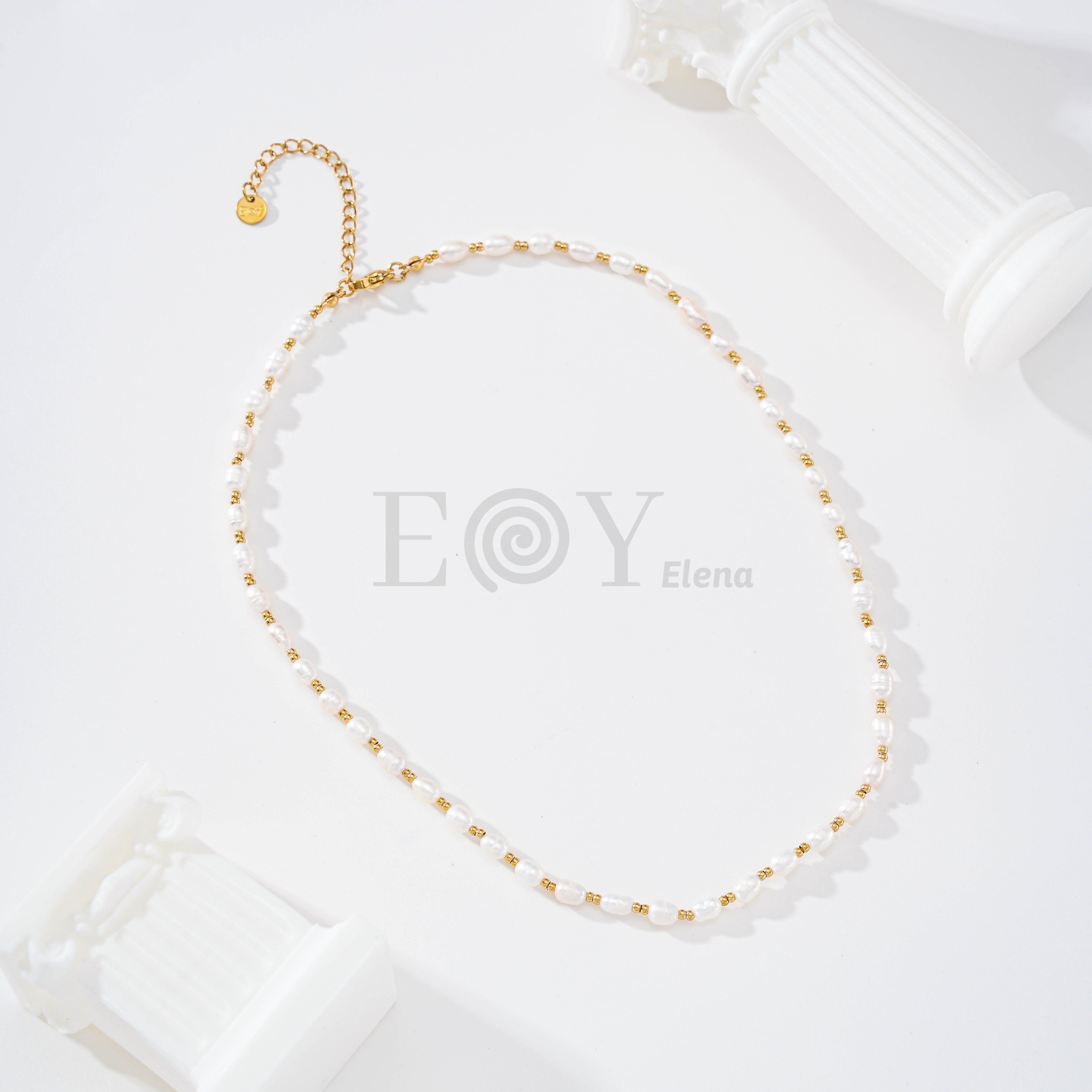 Collar perla alargada
